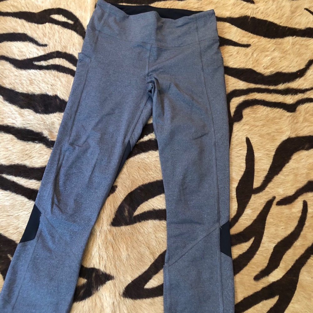 Lululemon pace revival 22’ crop leggings